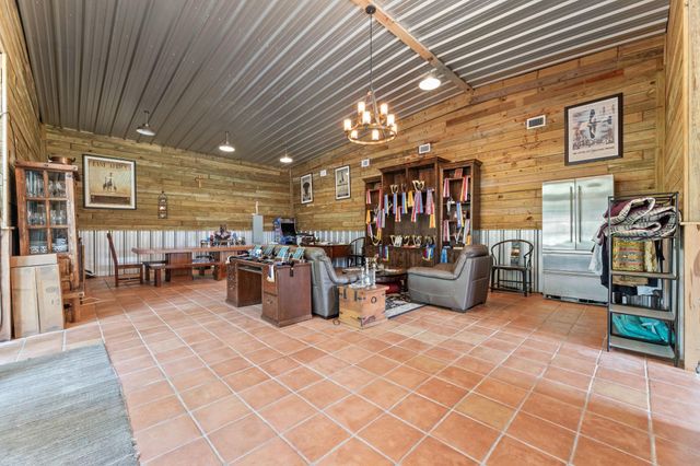 1226 County Road 45, Angleton, TX 77515