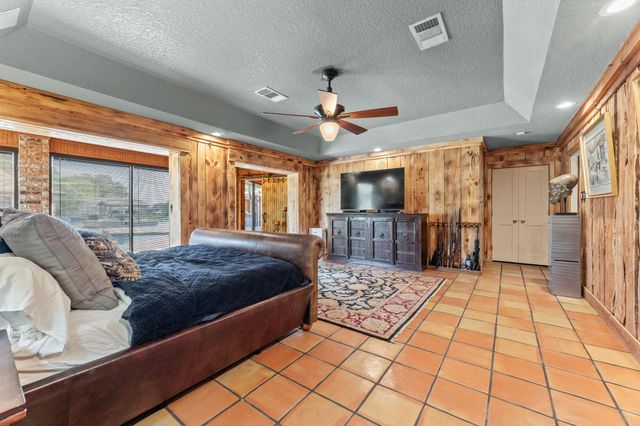 1226 County Road 45, Angleton, TX 77515