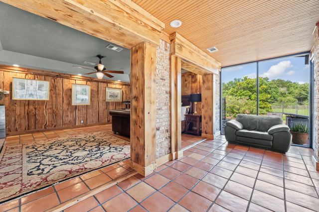 1226 County Road 45, Angleton, TX 77515