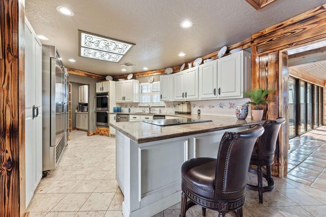 1226 County Road 45, Angleton, TX 77515