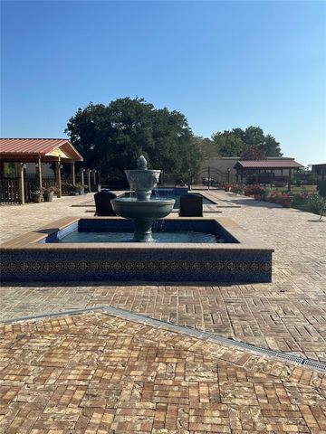 1226 County Road 45, Angleton, TX 77515