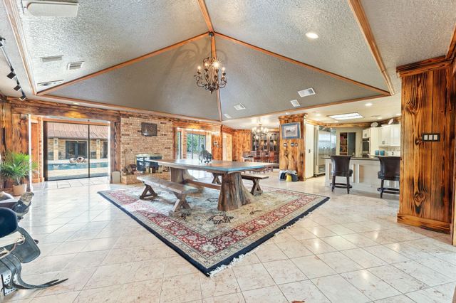 1226 County Road 45, Angleton, TX 77515