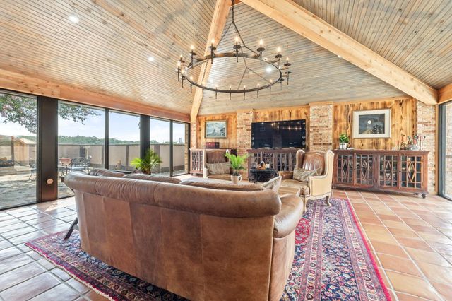 1226 County Road 45, Angleton, TX 77515