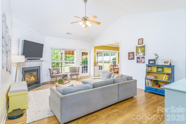 311 Winthrow Creek Road, Mooresville, NC 28115
