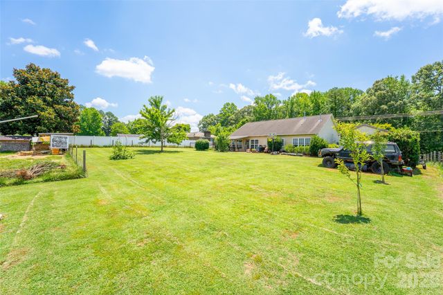 311 Winthrow Creek Road, Mooresville, NC 28115