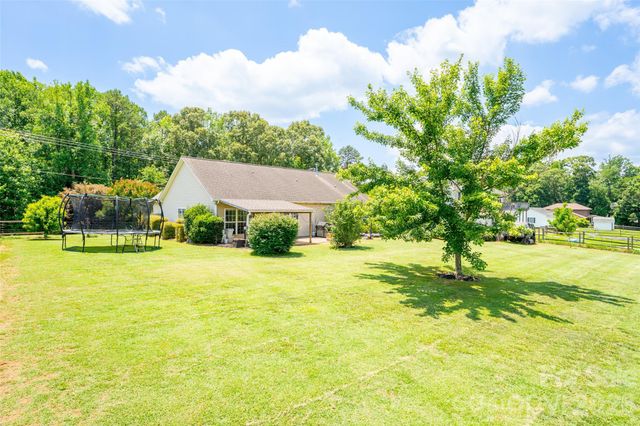 311 Winthrow Creek Road, Mooresville, NC 28115
