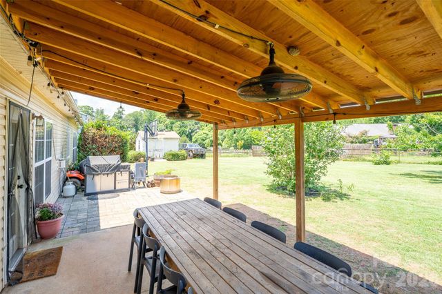 311 Winthrow Creek Road, Mooresville, NC 28115