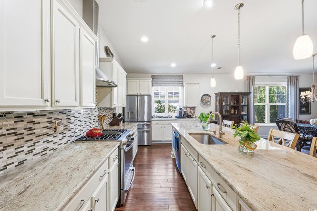 86 Hyacinth Loop, Murrells Inlet, SC 29576