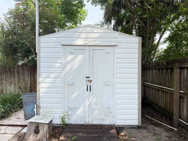 4262 NE 35TH AVENUE ROAD, Ocala, FL 34479