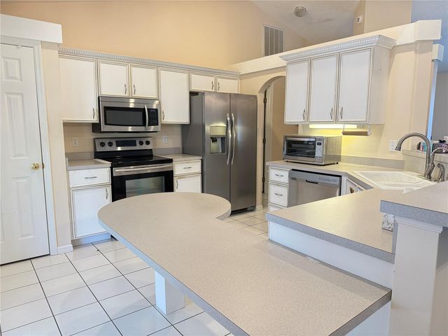 4262 NE 35TH AVENUE ROAD, Ocala, FL 34479