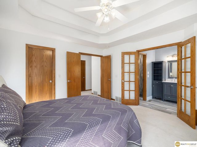 16113 Josephine Street, Omaha, NE 68136