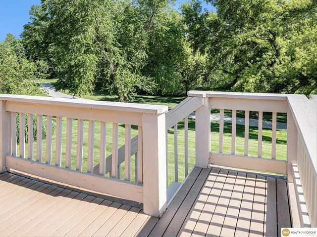 16113 Josephine Street, Omaha, NE 68136