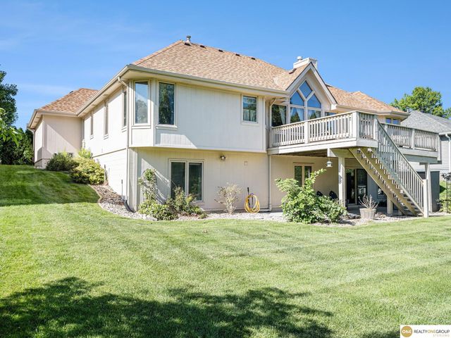 16113 Josephine Street, Omaha, NE 68136