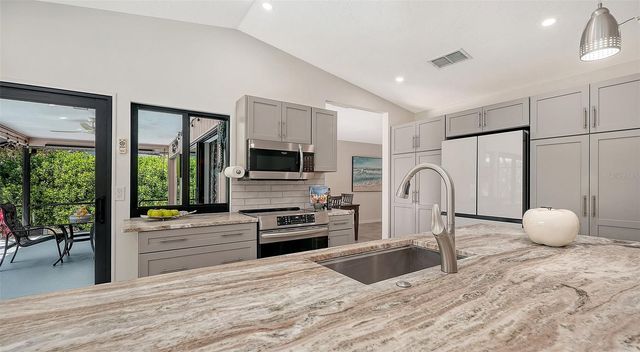 5348 BENT OAK DRIVE, Sarasota, FL 34232