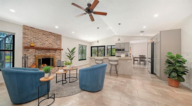 5348 BENT OAK DRIVE, Sarasota, FL 34232