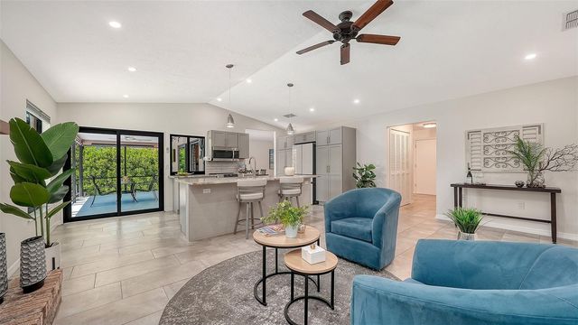 5348 BENT OAK DRIVE, Sarasota, FL 34232