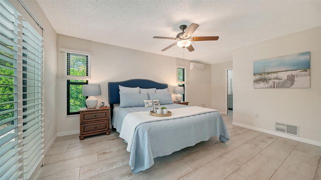 5348 BENT OAK DRIVE, Sarasota, FL 34232