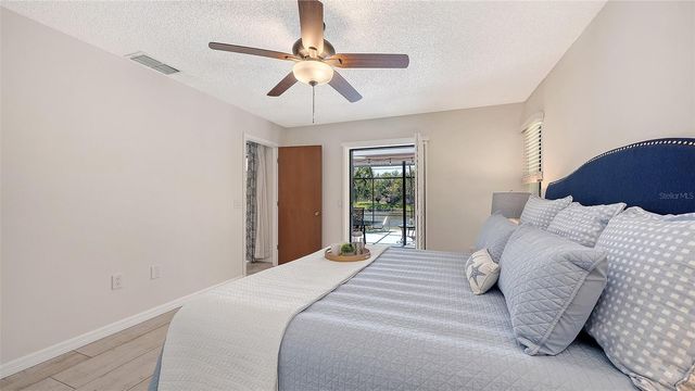 5348 BENT OAK DRIVE, Sarasota, FL 34232