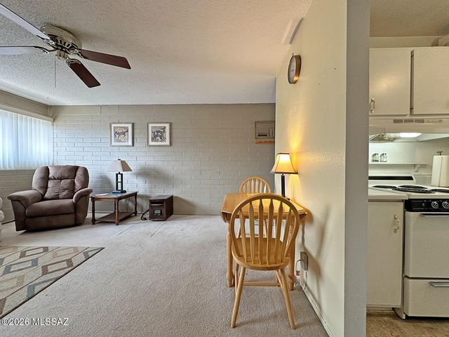 1755 S Jones Blvd Apt R207, Tucson, AZ 85713