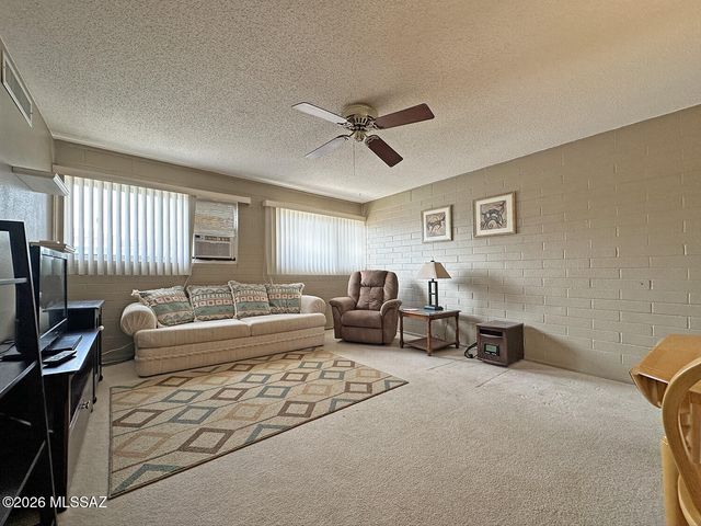 1755 S Jones Blvd Apt R207, Tucson, AZ 85713
