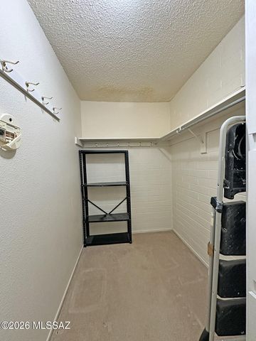 1755 S Jones Blvd Apt R207, Tucson, AZ 85713