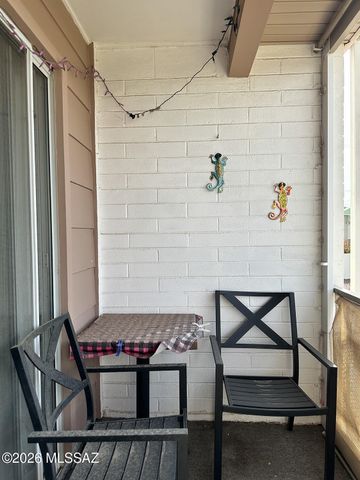 1755 S Jones Blvd Apt R207, Tucson, AZ 85713