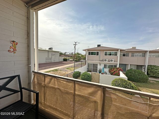 1755 S Jones Blvd Apt R207, Tucson, AZ 85713
