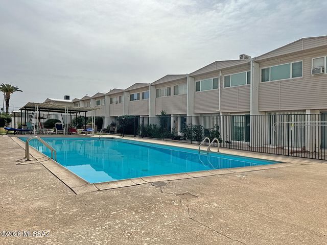 1755 S Jones Blvd Apt R207, Tucson, AZ 85713