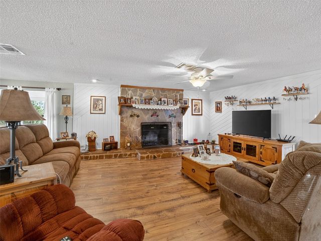 3802 C A BUGG ROAD, Plant City, FL 33567