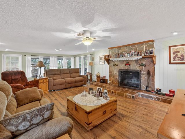 3802 C A BUGG ROAD, Plant City, FL 33567