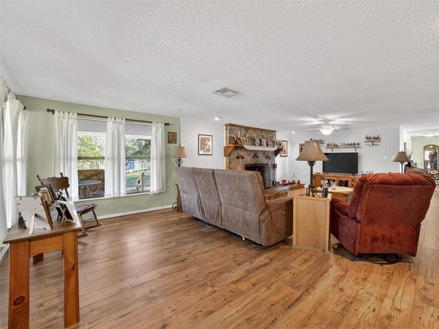 3802 C A BUGG ROAD, Plant City, FL 33567