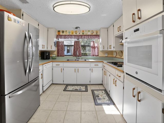 3802 C A BUGG ROAD, Plant City, FL 33567