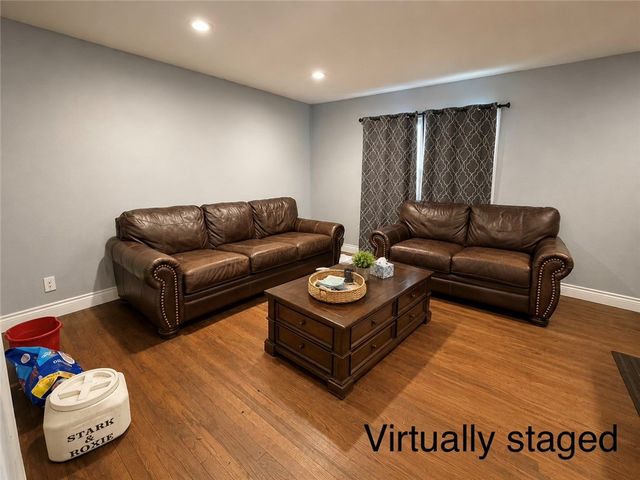1337 Cambridge Dr, Corpus Christi, TX 78415