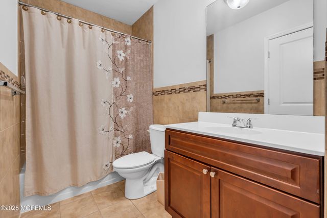 19 Rivka Lane, Lakewood, NJ 08701