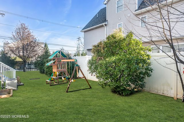 19 Rivka Lane, Lakewood, NJ 08701