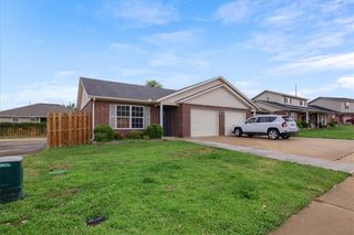 3402 SW Landau Court, Bentonville, AR 72712