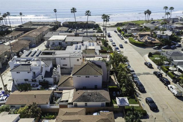 721-23 Law St, San Diego, CA 92109