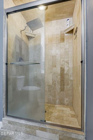 1800 N STANTON Street 204, El Paso, TX 79902