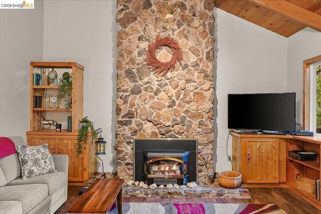 17204 Nile River Dr, Sonora, CA 95370