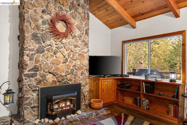 17204 Nile River Dr, Sonora, CA 95370