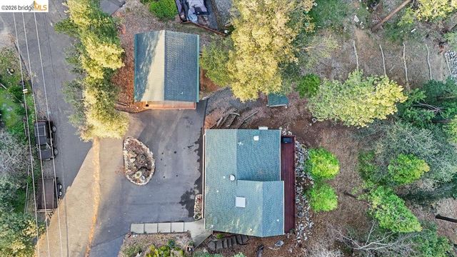 17204 Nile River Dr, Sonora, CA 95370