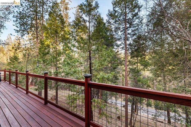 17204 Nile River Dr, Sonora, CA 95370