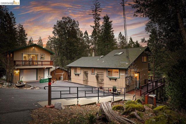 17204 Nile River Dr, Sonora, CA 95370