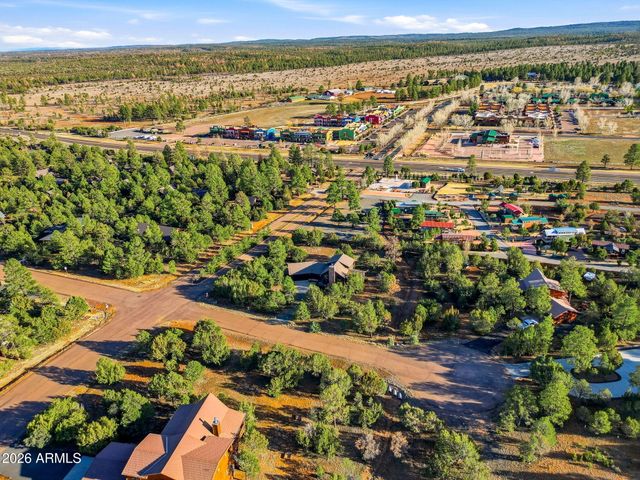 2750 Columbia Lane, Overgaard, AZ 85933