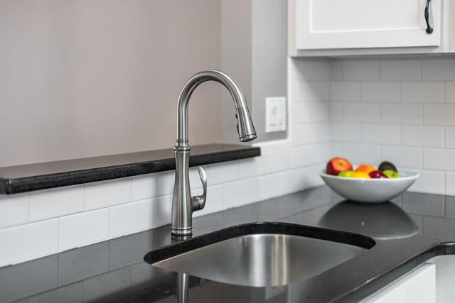 15 John Hall Cartway 15, Yarmouth, MA 02675