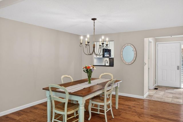 15 John Hall Cartway 15, Yarmouth, MA 02675