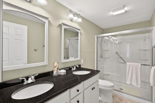 15 John Hall Cartway 15, Yarmouth, MA 02675