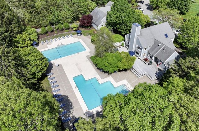 15 John Hall Cartway 15, Yarmouth, MA 02675