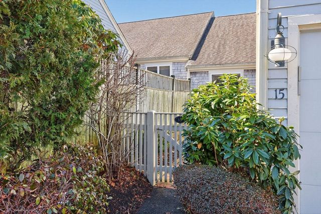 15 John Hall Cartway 15, Yarmouth, MA 02675