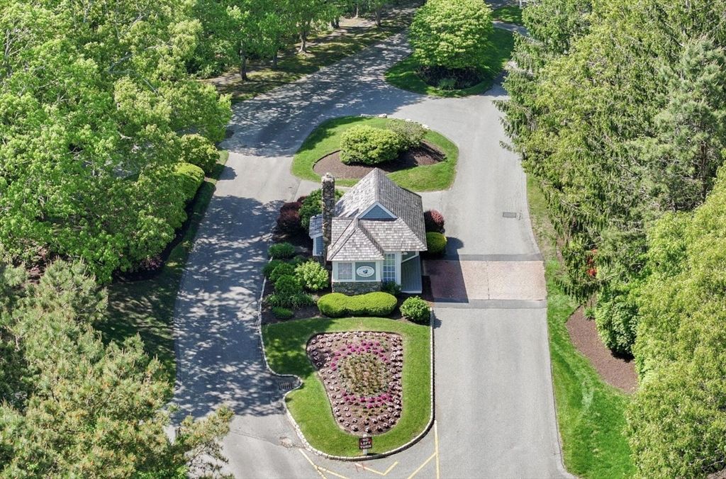 15 John Hall Cartway 15, Yarmouth, MA 02675